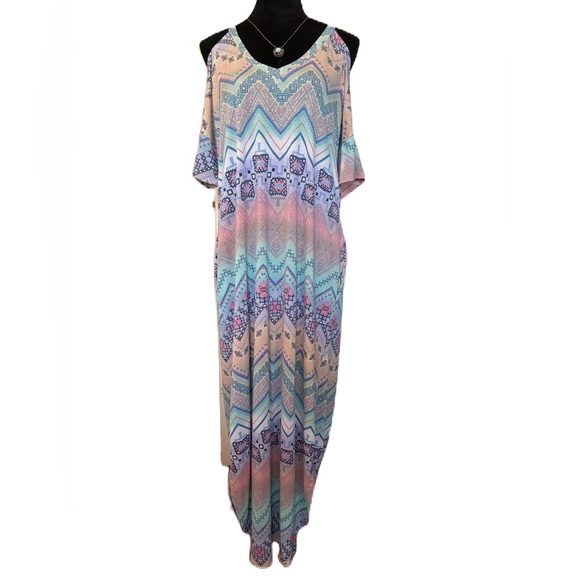 New N Forever Cold Shoulder Maxi Dress Size M - Picture 3 of 9
